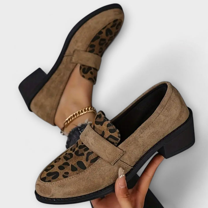 Karla – Elegant Women’s Shoes with Leopard Print